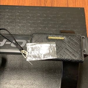 Steve Madden wallet/wristlet.